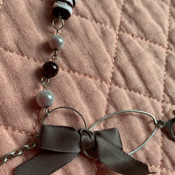 3x35$ 🐿 🍁Handmade - Elegant dark gray brown and Silver Key Pendant Necklace - Picture 9 of 9